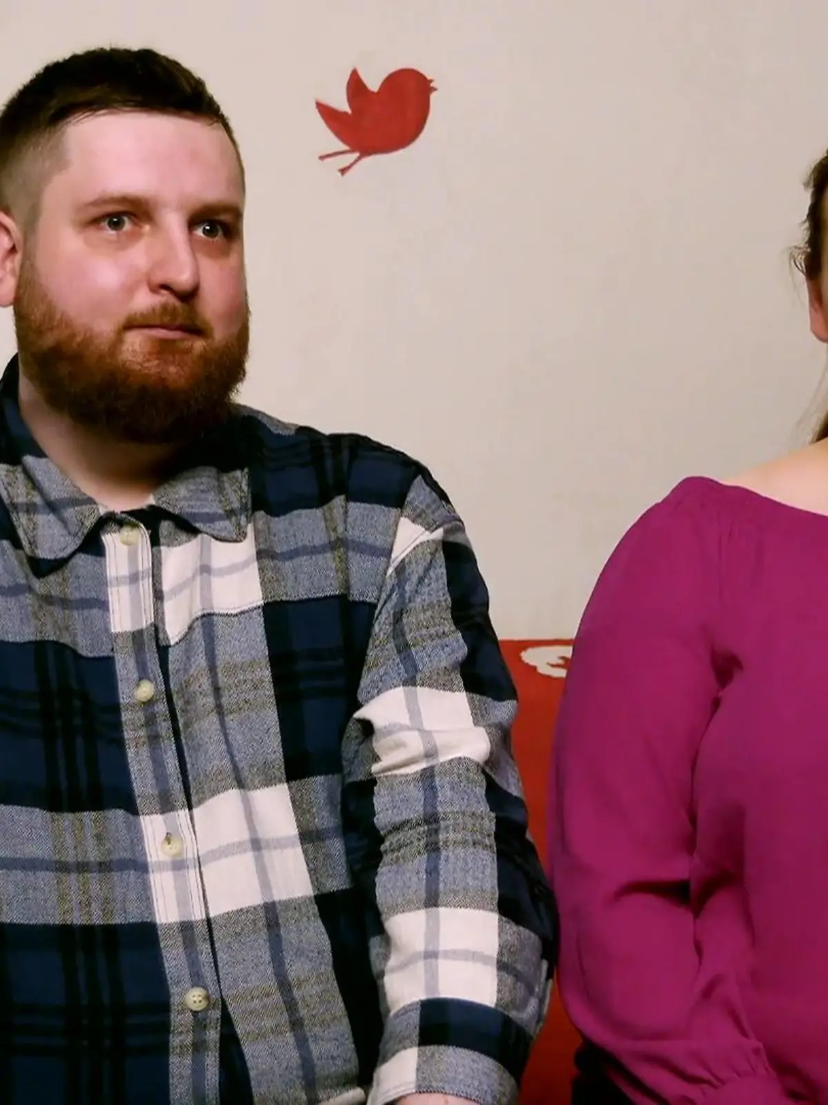 Bild zu: "Nils und Steffi bleiben bei einem Treffen"