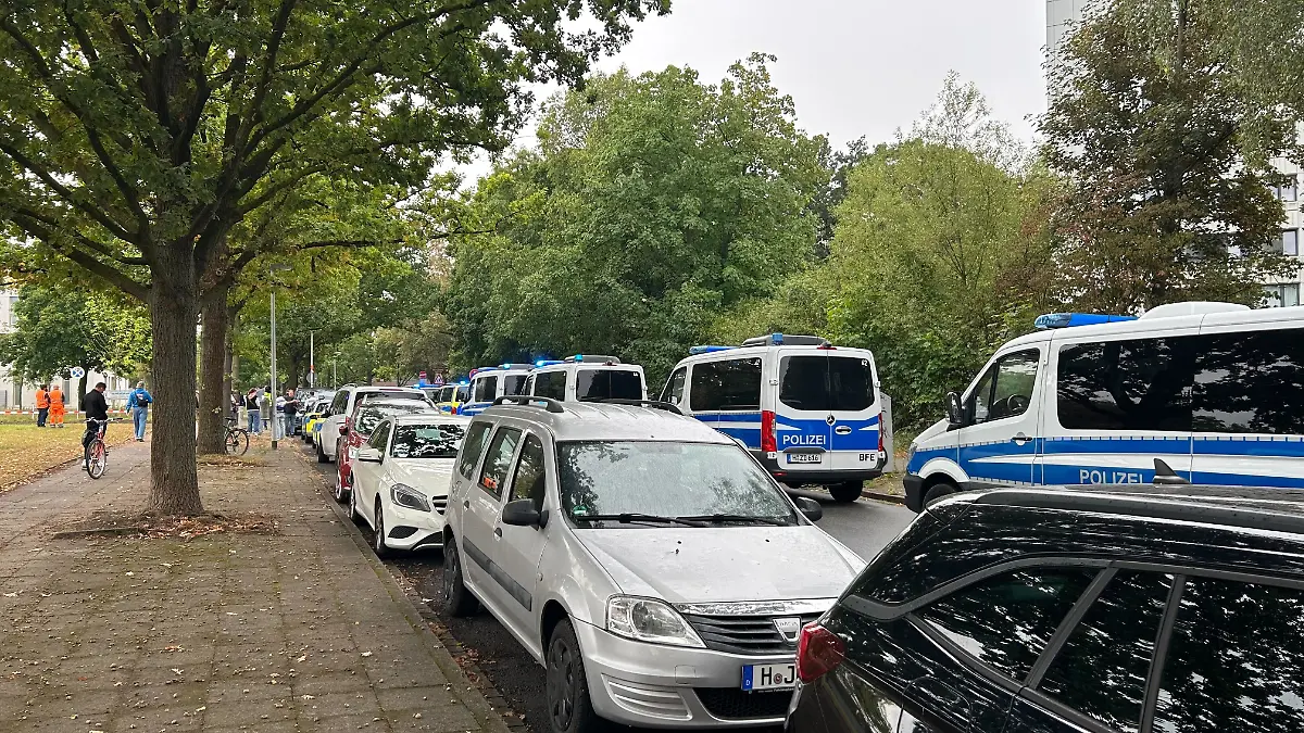 Der Einsatz fand im Bereich der Janusz-Korczak-Allee statt.