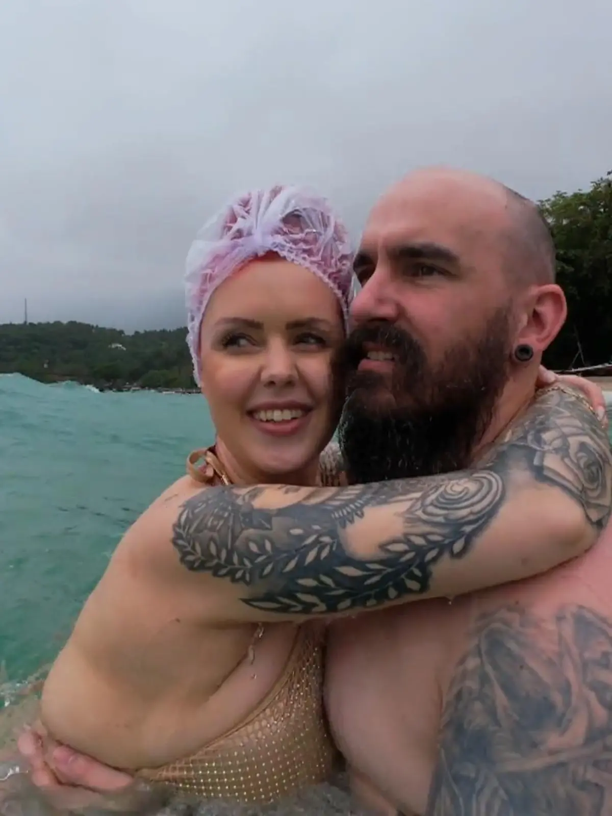 Bild zu: "Yvonne und Kevin trotzen dem Regen"