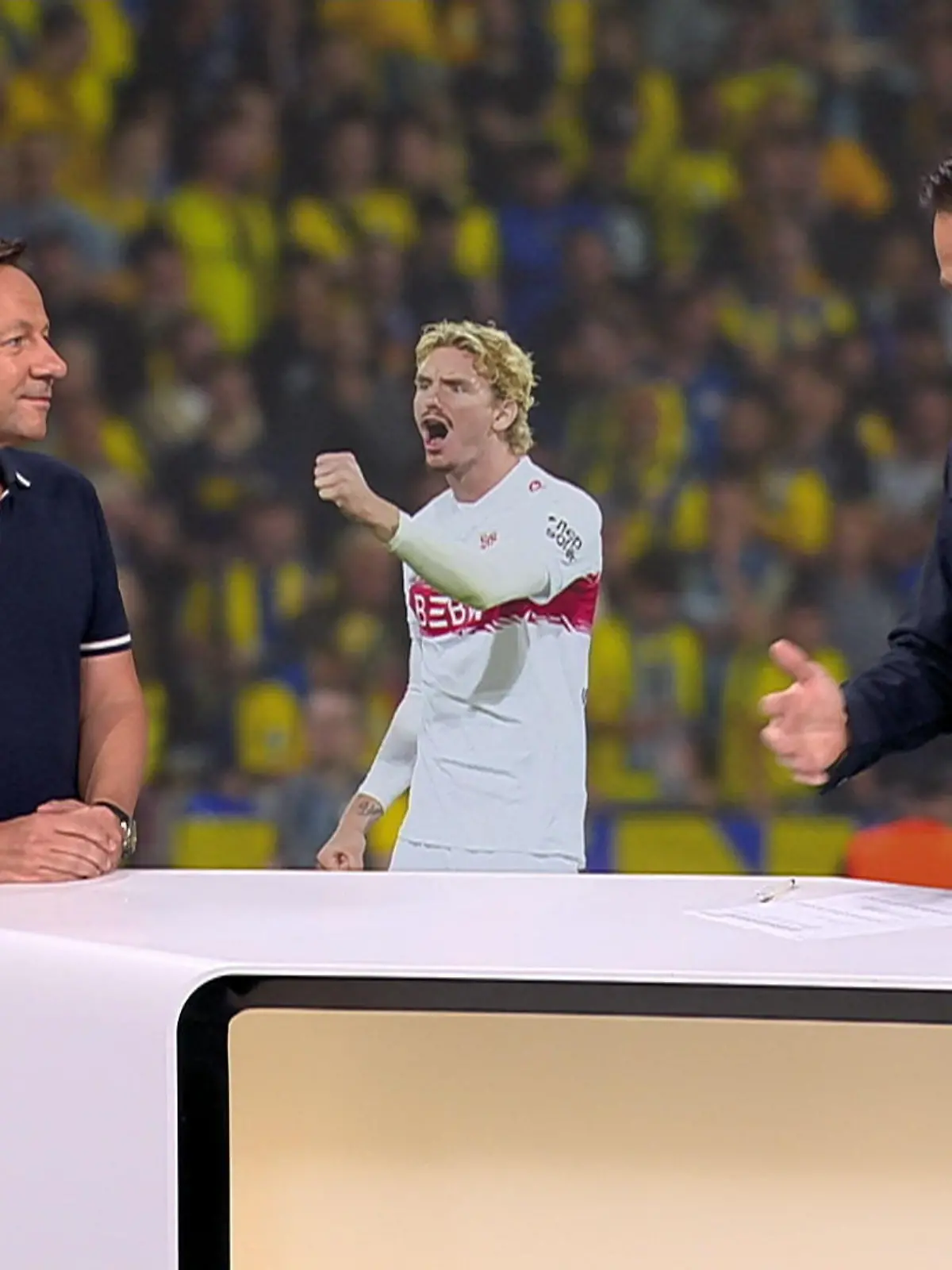 Bild zu: ""So macht man das, liebe Bayern" – RTL-Experte lobt Transfer-Hammer um Woltemade!"