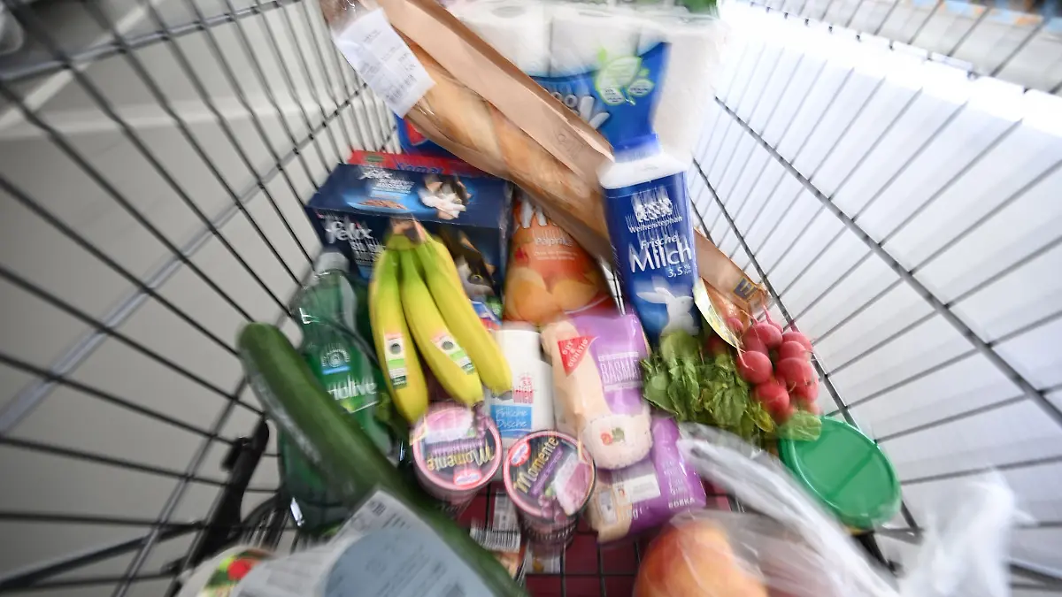 Vor allem bei Nahrungsmitteln sind die Preise gestiegen. (Symbolbild)