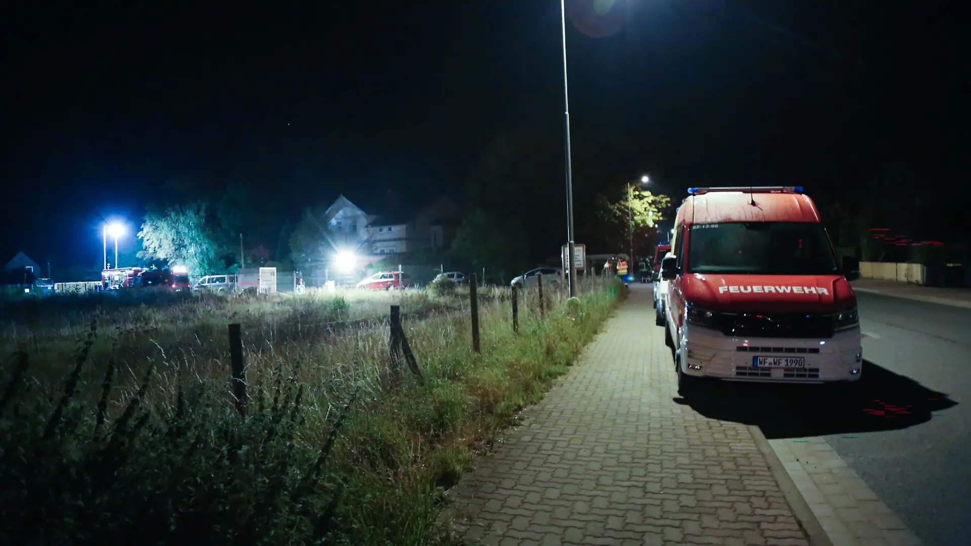 Einsatzkräfte suchten mit einem Großaufgebot nach dem Jungen.