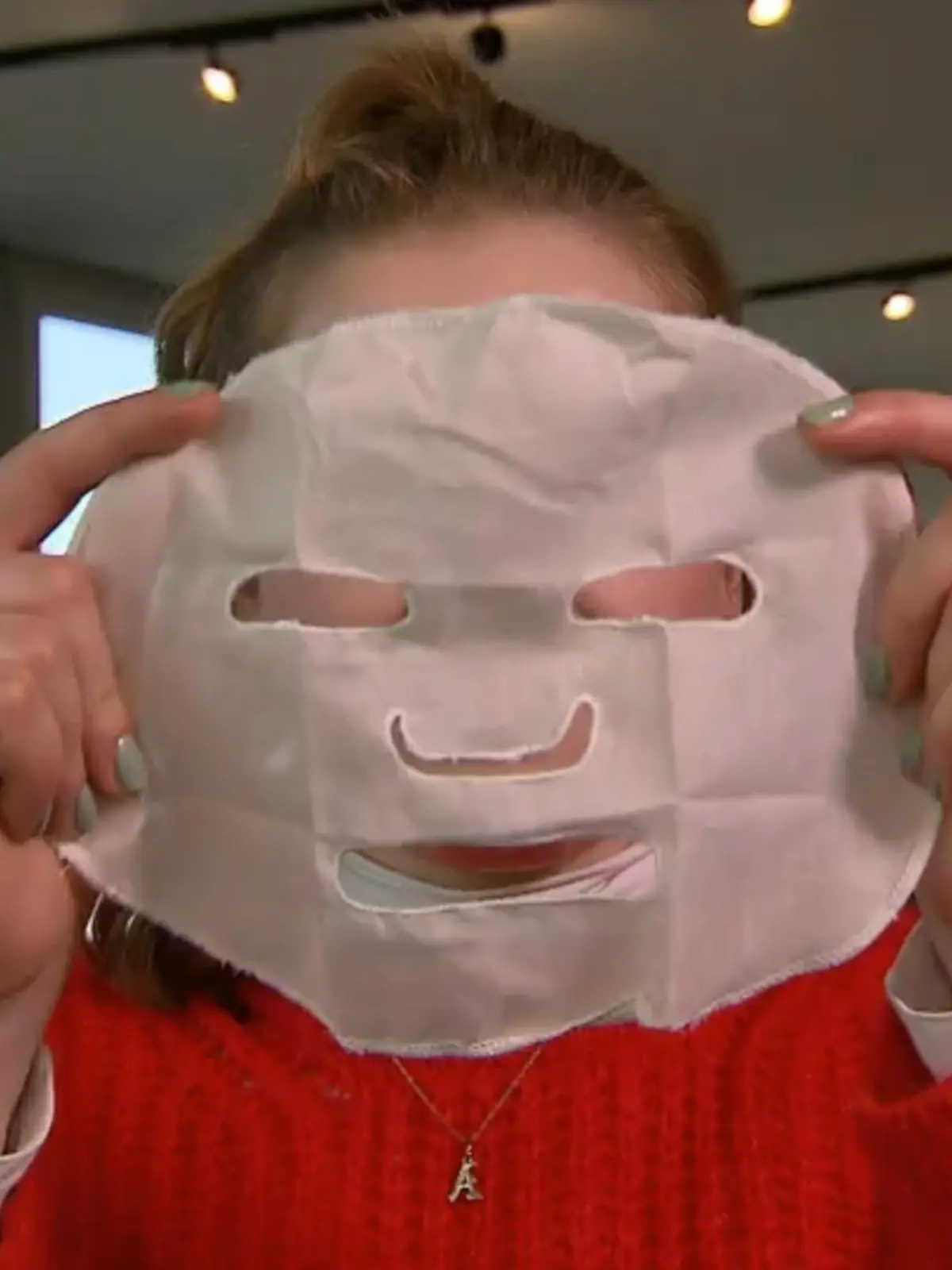 Bild zu: "Tuchmasken aus Essen"