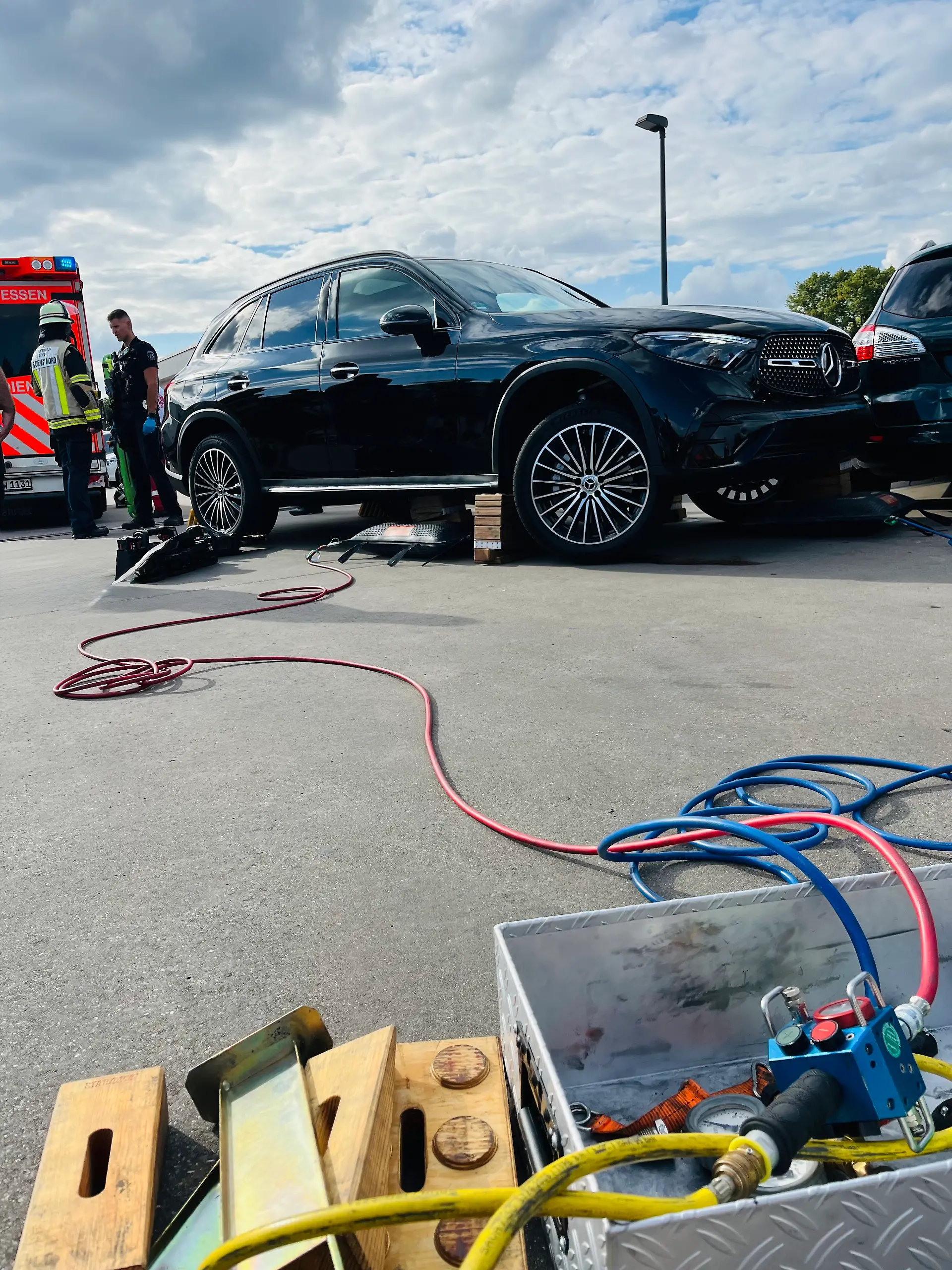 Unfall auf Parkdeck in Essen