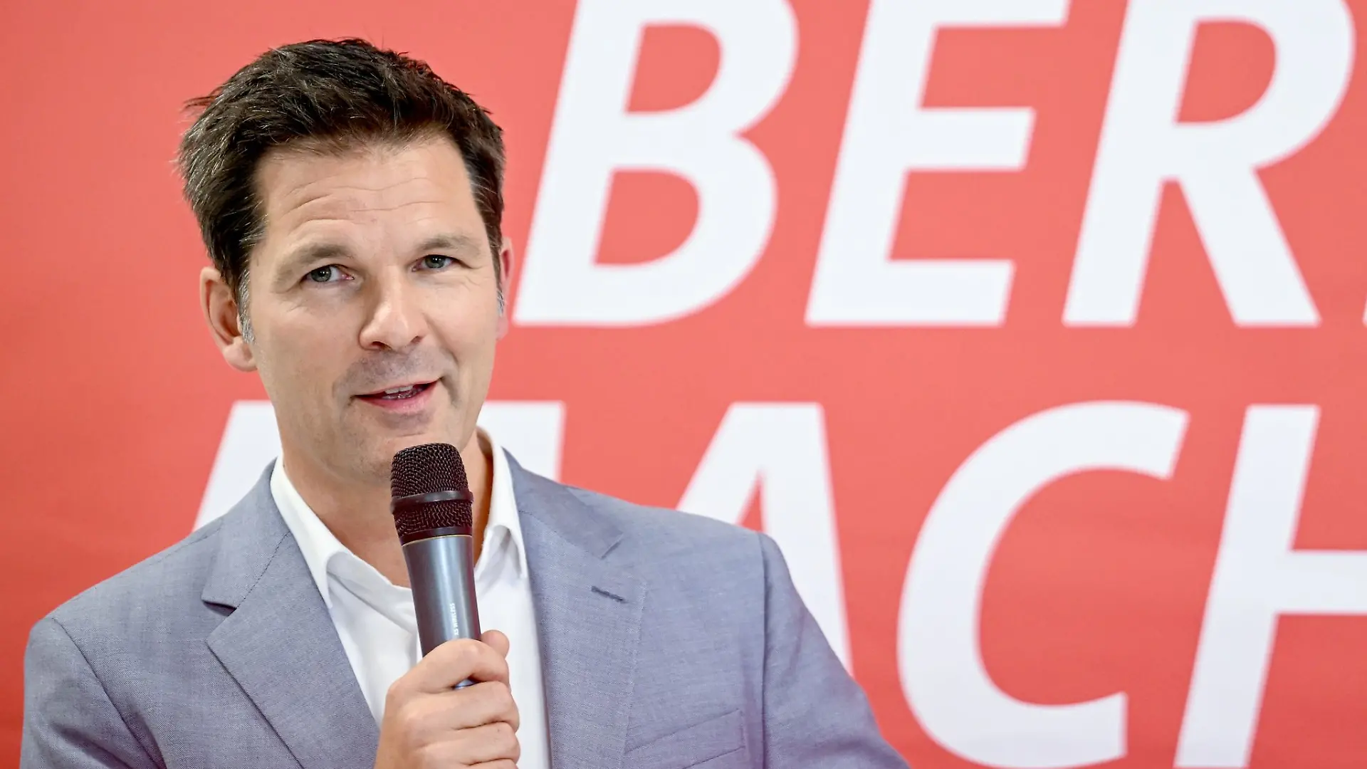 SPD-Spitzenkandidat Steffen Krach (Archivbild)