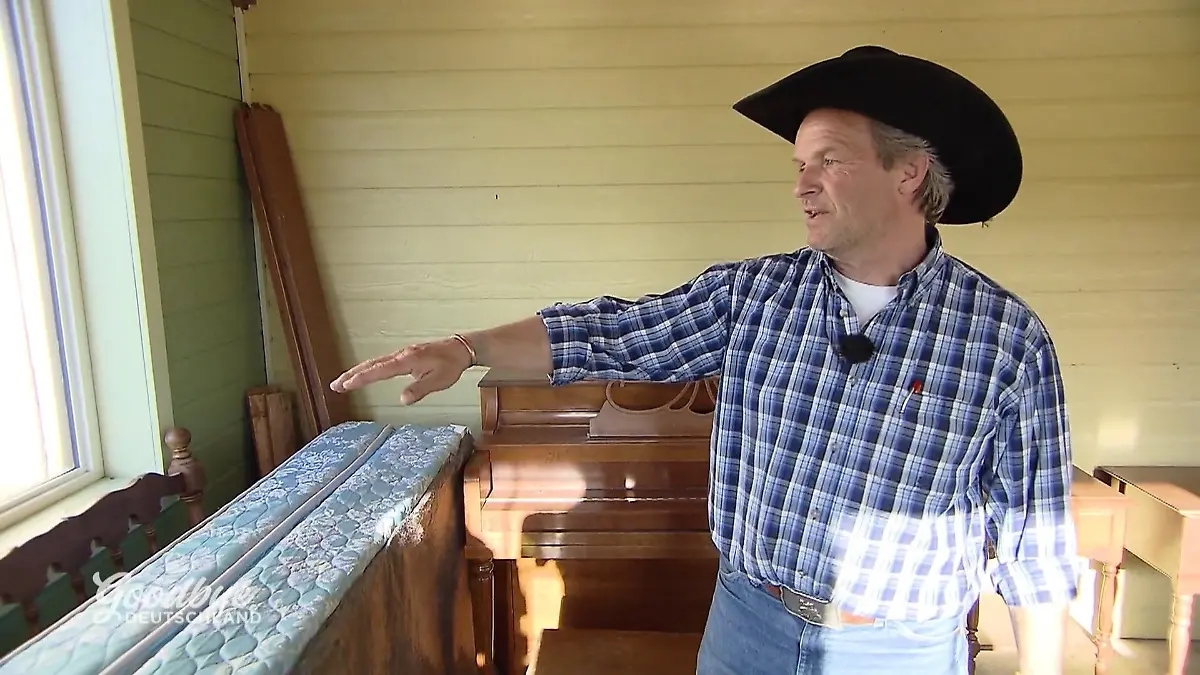Thomas renoviert die neue Ranch Mit seinem Kumpel