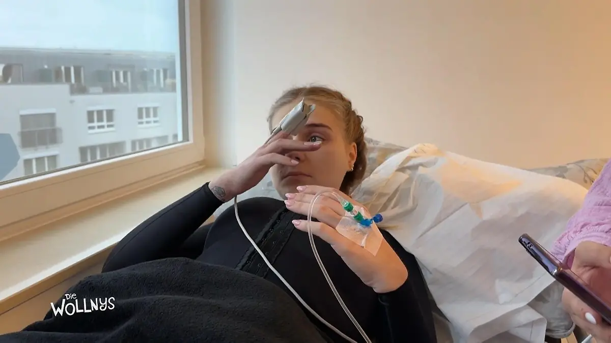 Estefania Wollny legt sich unters Messer Schönheits-OP bei „Die Wollnys“