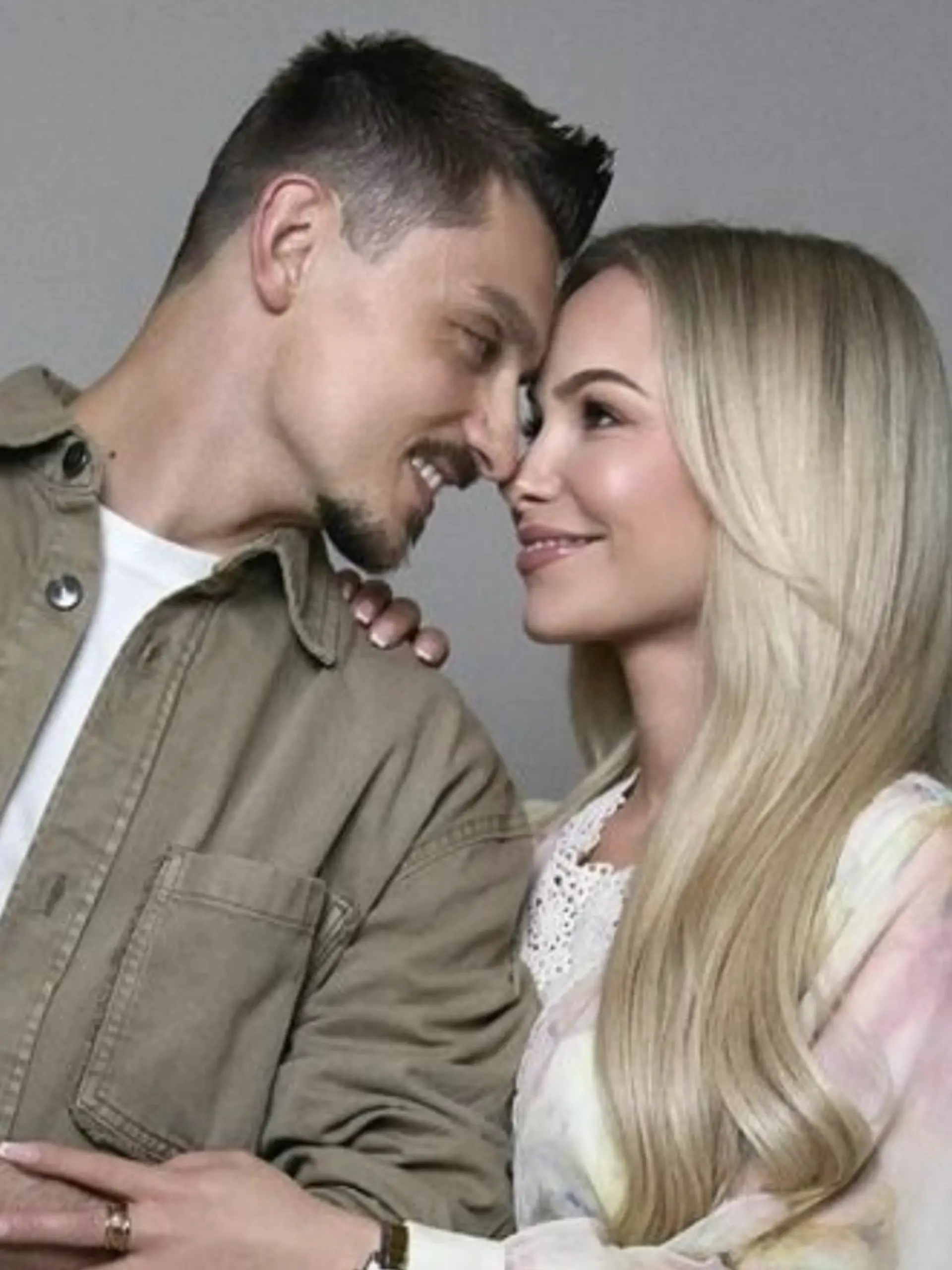 Zsolt und seine Anna-Lena sind ein Herz und eine Seele und bereit für den nächsten Schritt. 