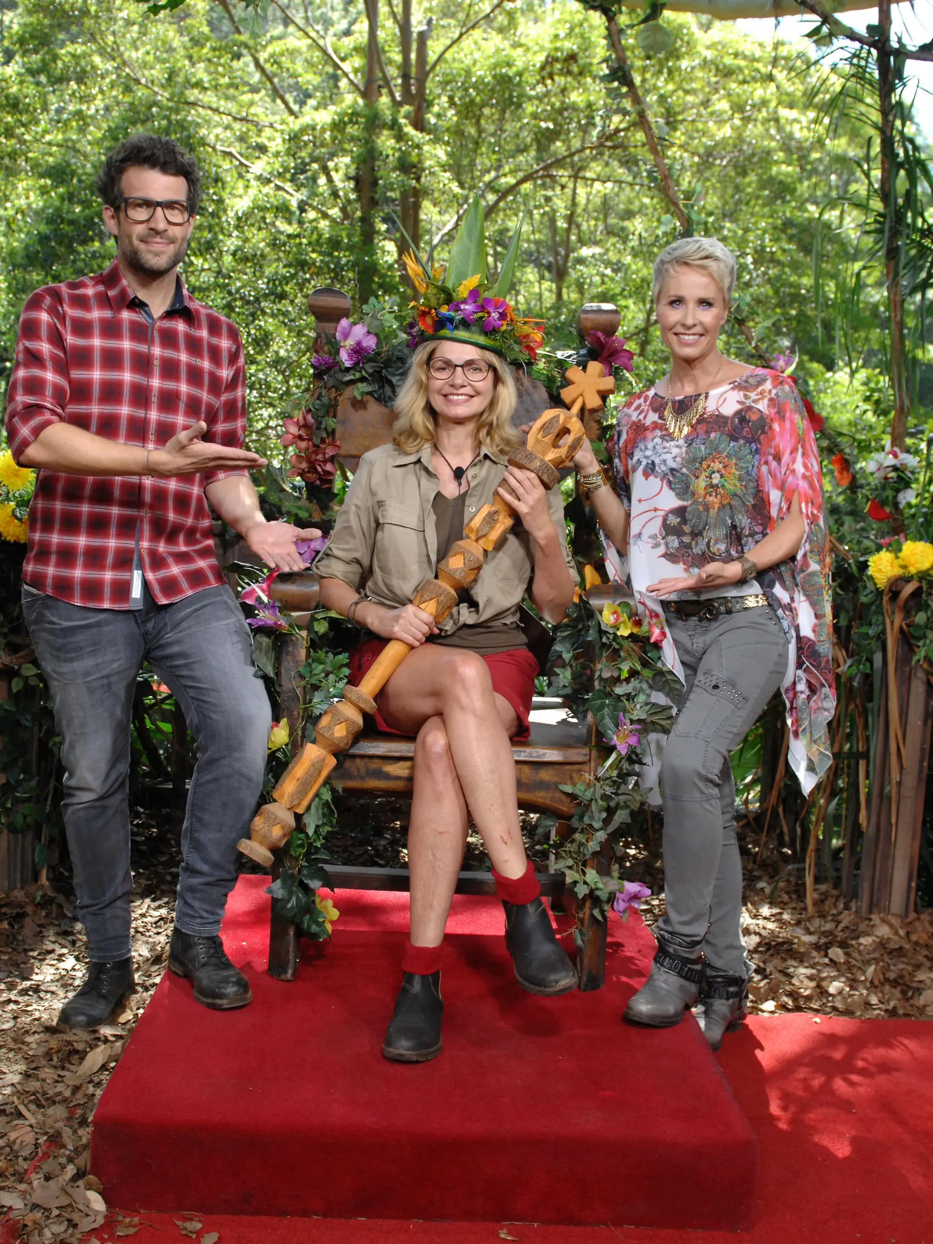 Brisbane,  20150201, 092808+1000IBES 2015"Ich bin ein Star-Holt mich hier raus!" Gewinner 2015 Maren im Foto mit Daniel Hartwich und Sonja Zietlow© Stefan Menne tel +49 (172) 2701799    Stefan@s-menne.de