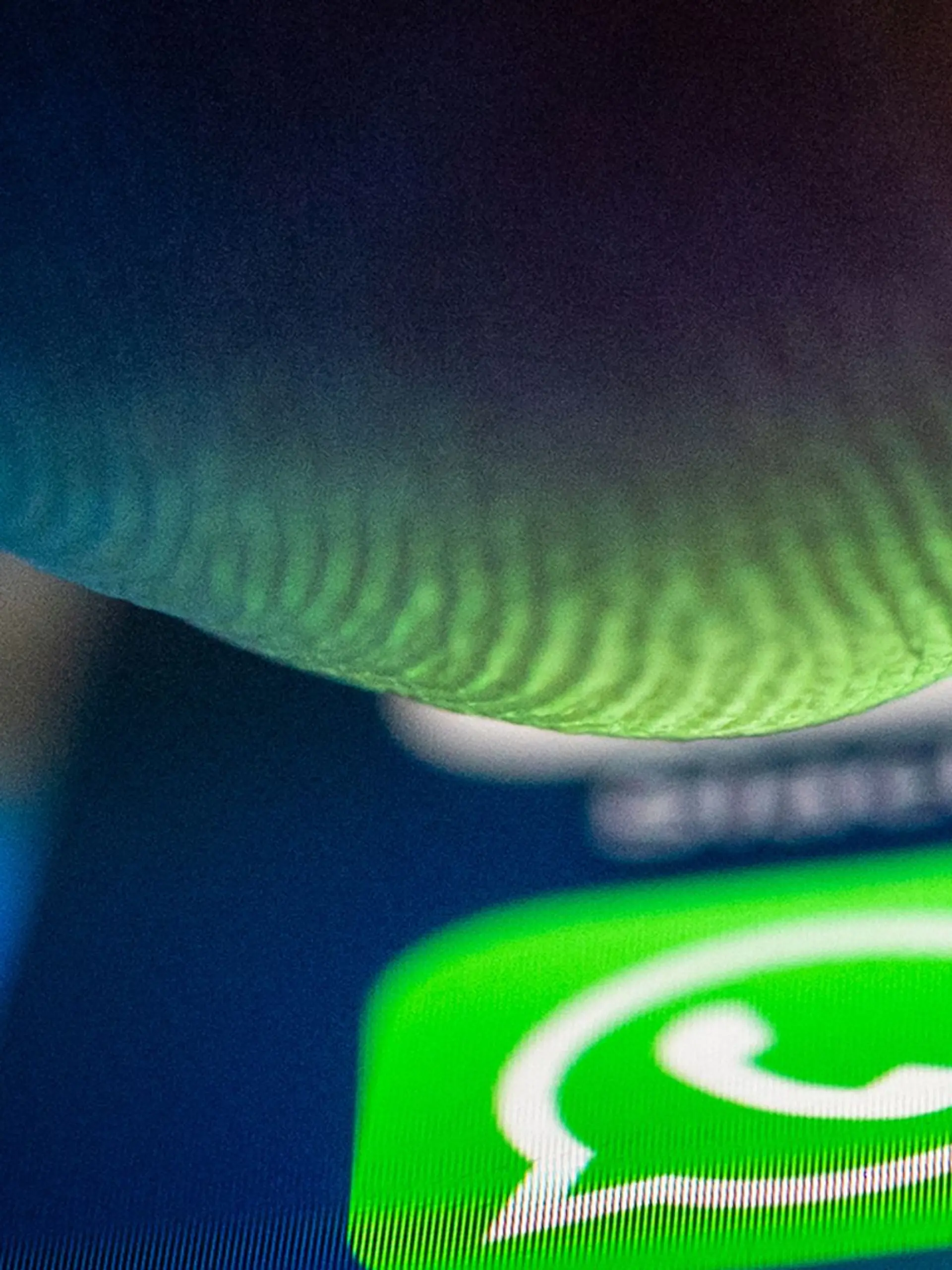 Bild zu: "WhatsApp-Status noch schneller hochladen? Neues Update soll es möglich machen"