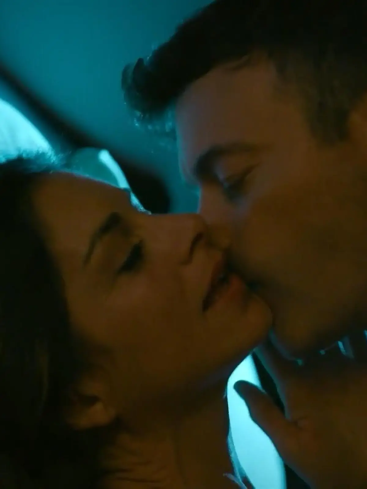 AWZ: Gabriella und Ben schlafen miteinander