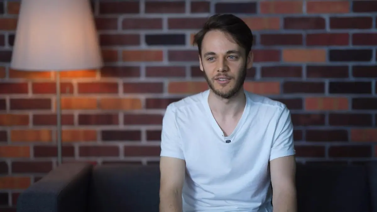 Robin hat es im Kiez nicht so einfach GZSZ-Neuling verrät mehr über seine Rolle