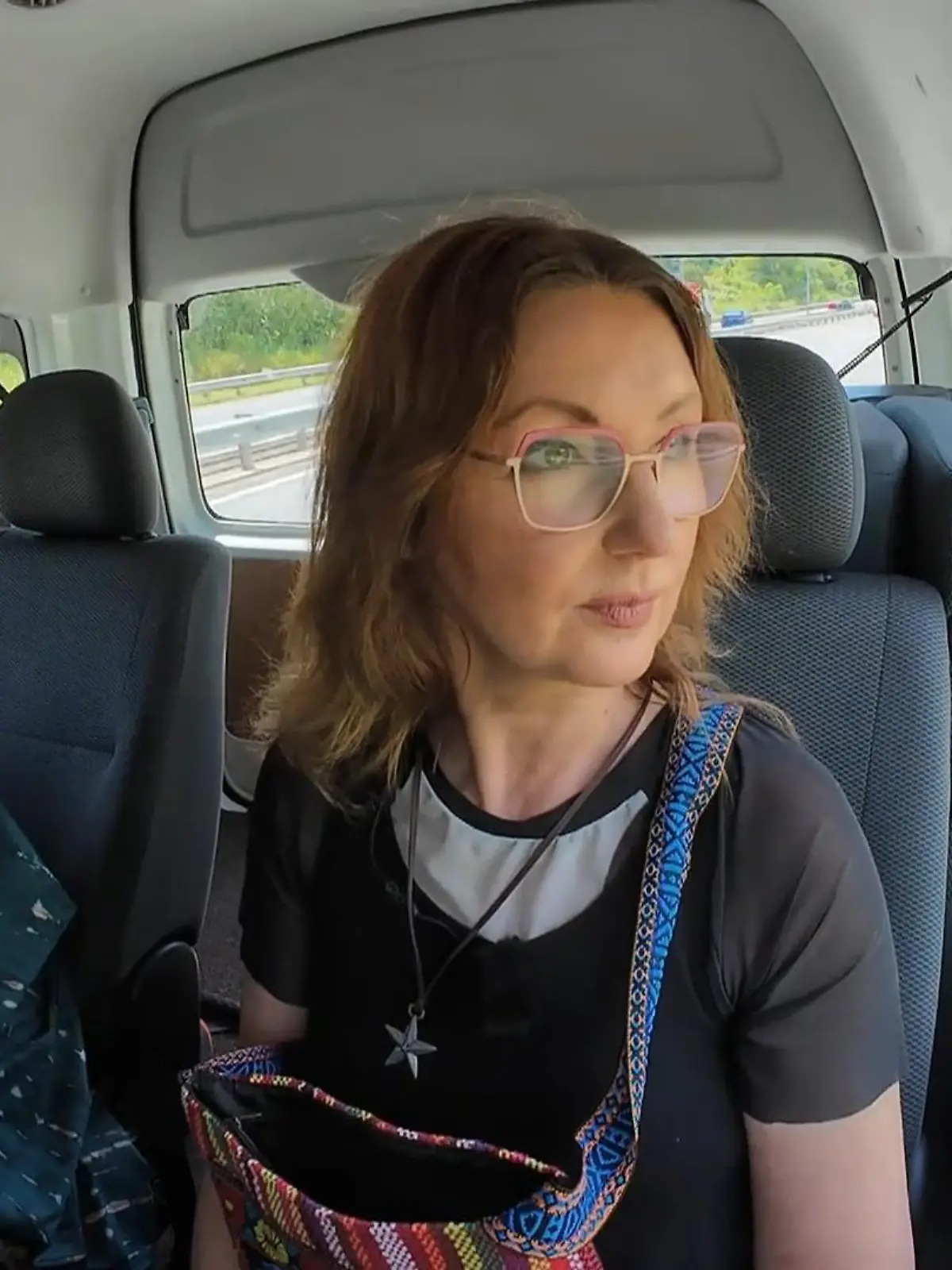 Bild zu: "Hanka Rackwitz wagt sich in die Dschungelküche"