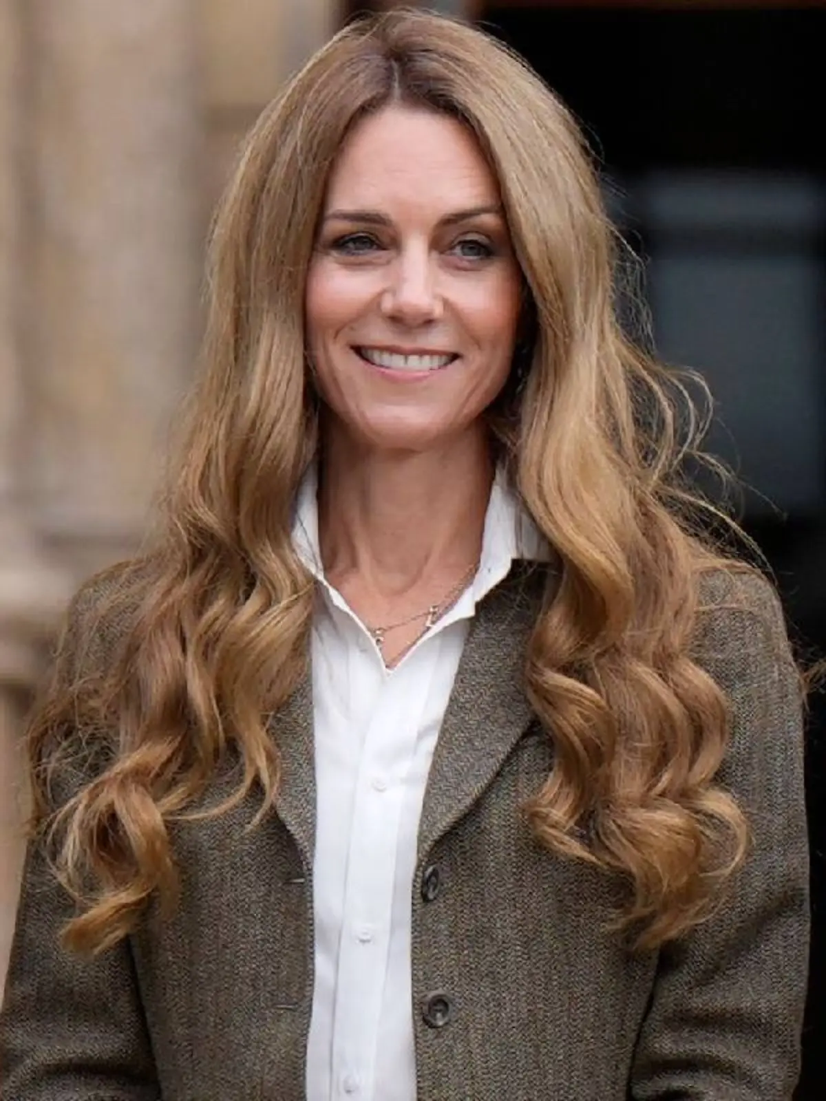 Prinzessin Kate zeigt nach der Sommerpause ihre neue Haarpracht. 