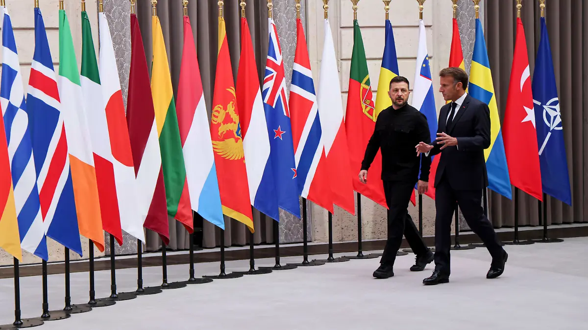 Wolodymyr Selenskyi und Emmanuel Macron