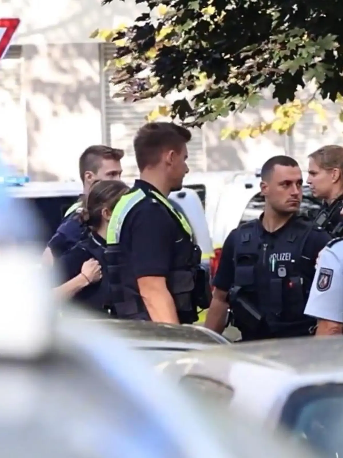 Bild zu: "Lehrerin durch Angriff verletzt – Tatverdächtiger festgenommen"