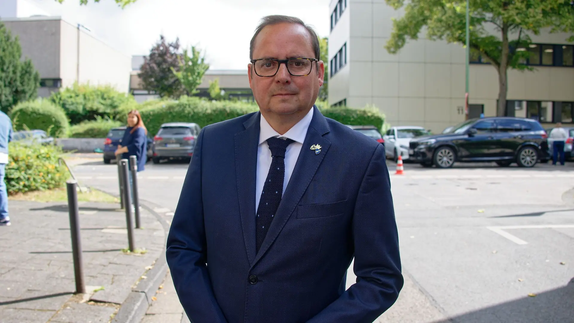 Bringt schärfere Waffenkontrollen an Schulen ins Gespräch: Essens Oberbürgermeister Thomas Kufen (CDU).