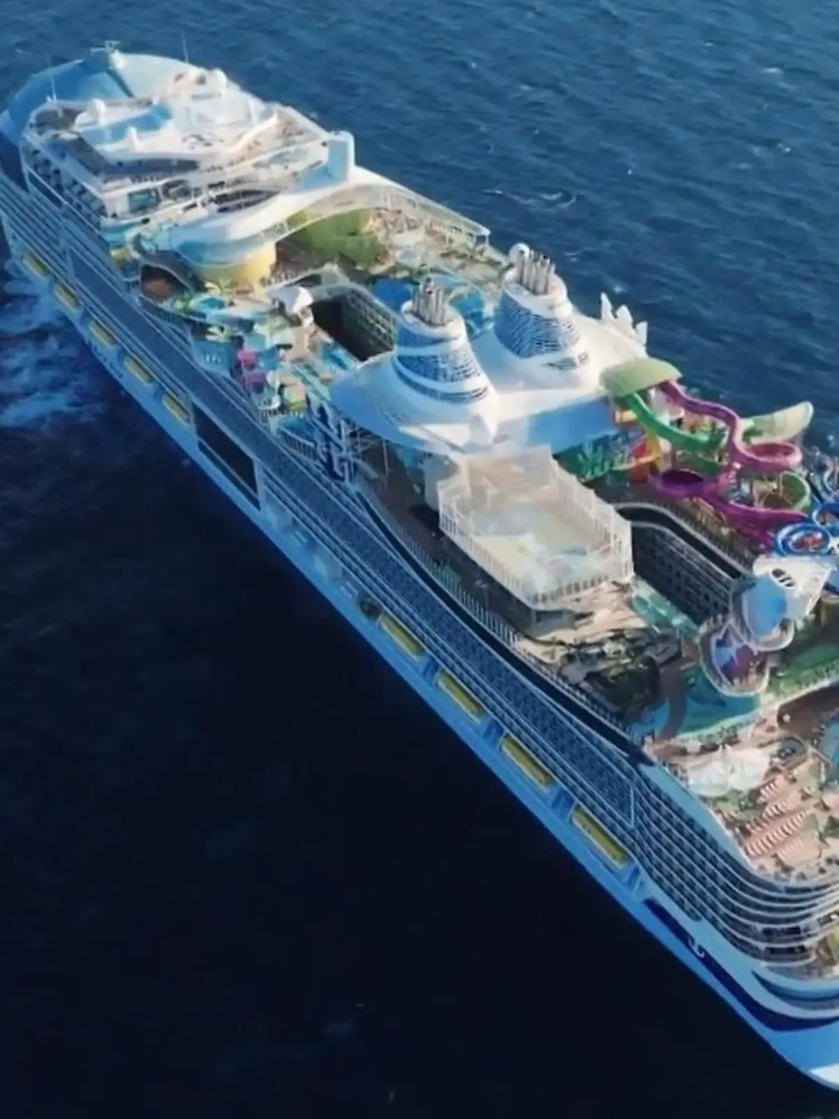 Bild zu: "Kreuzfahrt Deluxe: So ist es auf dem größten Schiff der Welt"