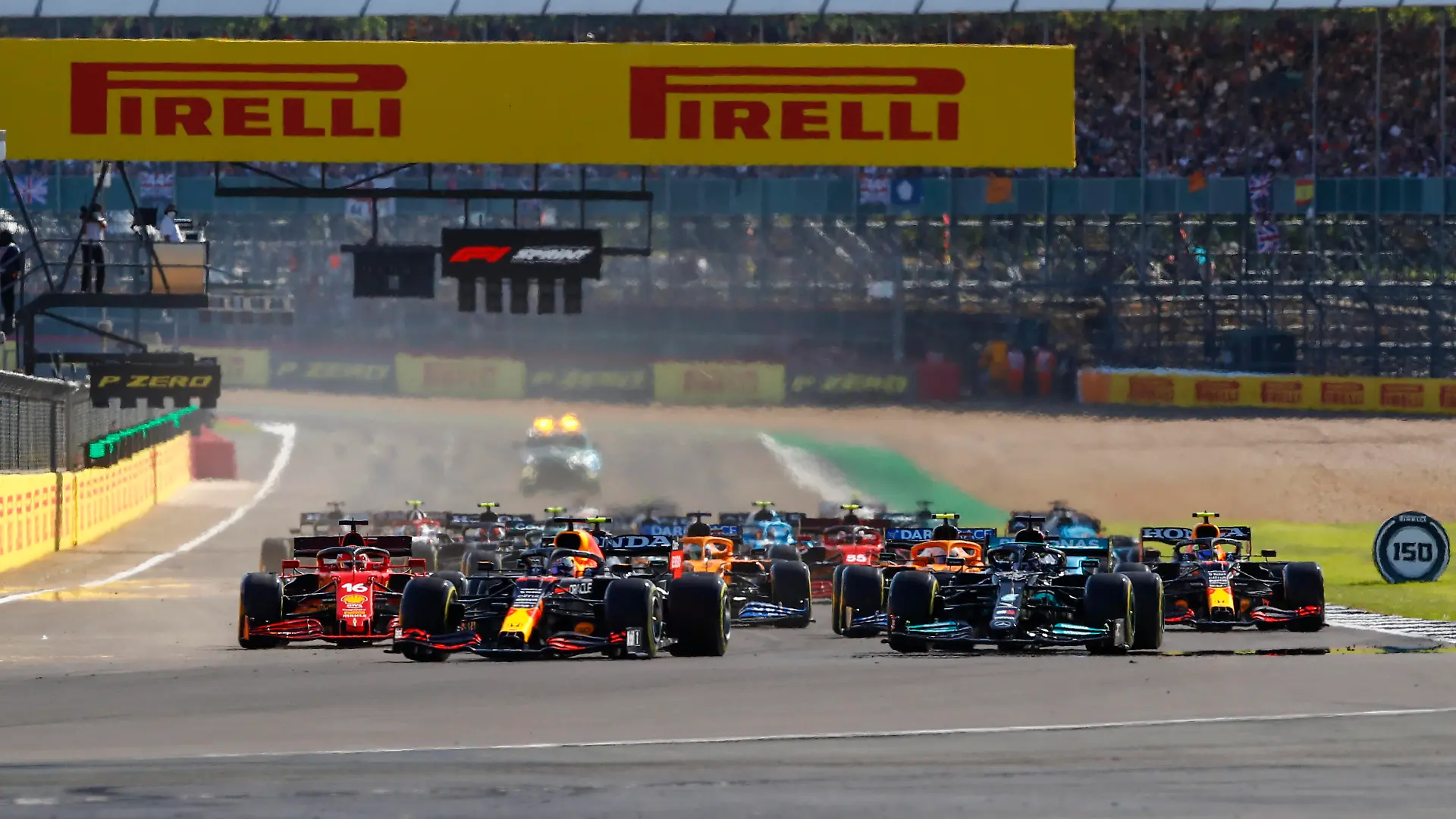 Start, Sprint Qualifying, 33 Max Verstappen NED, Red Bull Racing, 44 Lewis Hamilton GBR, Mercedes-AMG Petronas F1 Team, 77 Valtteri Bottas FIN, Mercedes-AMG Petronas F1 Team, 16 Charles Leclerc MON, Scuderia Ferrari Mission Winnow, F1 Grand Prix of Great Britain at Silverstone Circuit on July 17, 2021 in Silverstone, United Kingdom. Photo by HOCH ZWEI Silverstone United Kingdom *** Start, Sprint Qualifying, 33 Max Verstappen NED, Red Bull Racing , 44 Lewis Hamilton GBR, Mercedes AMG Petronas F1 Team , 77 Valtteri Bottas FIN, Mercedes AMG Petronas F1 Team , 16 Charles Leclerc MON, Scuderia Ferrari Mission Winnow , F1 Grand Prix of Great Britain at Silverstone Circuit on July 17, 2021 in Silverstone, United Kingdom Photo by HOCH ZWEI Silverstone United Kingdom