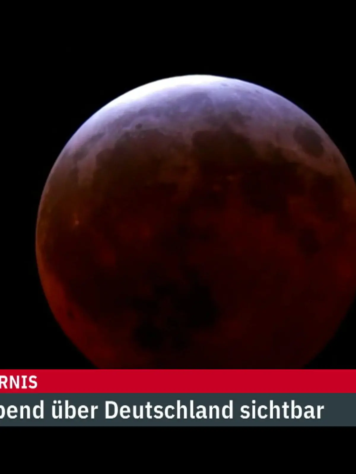 Bild zu: "Heute Abend lohnt sich der Blick aus dem Fenster nach Osten"