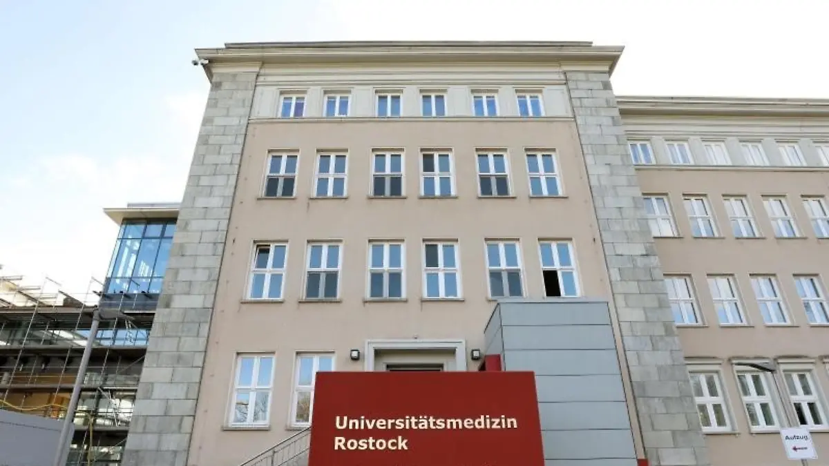 Flammen-Drama auf dem Gelände des Zentrums für Nervenheilkunde der Rostocker Universitätsmedizin. (Symbolbild)