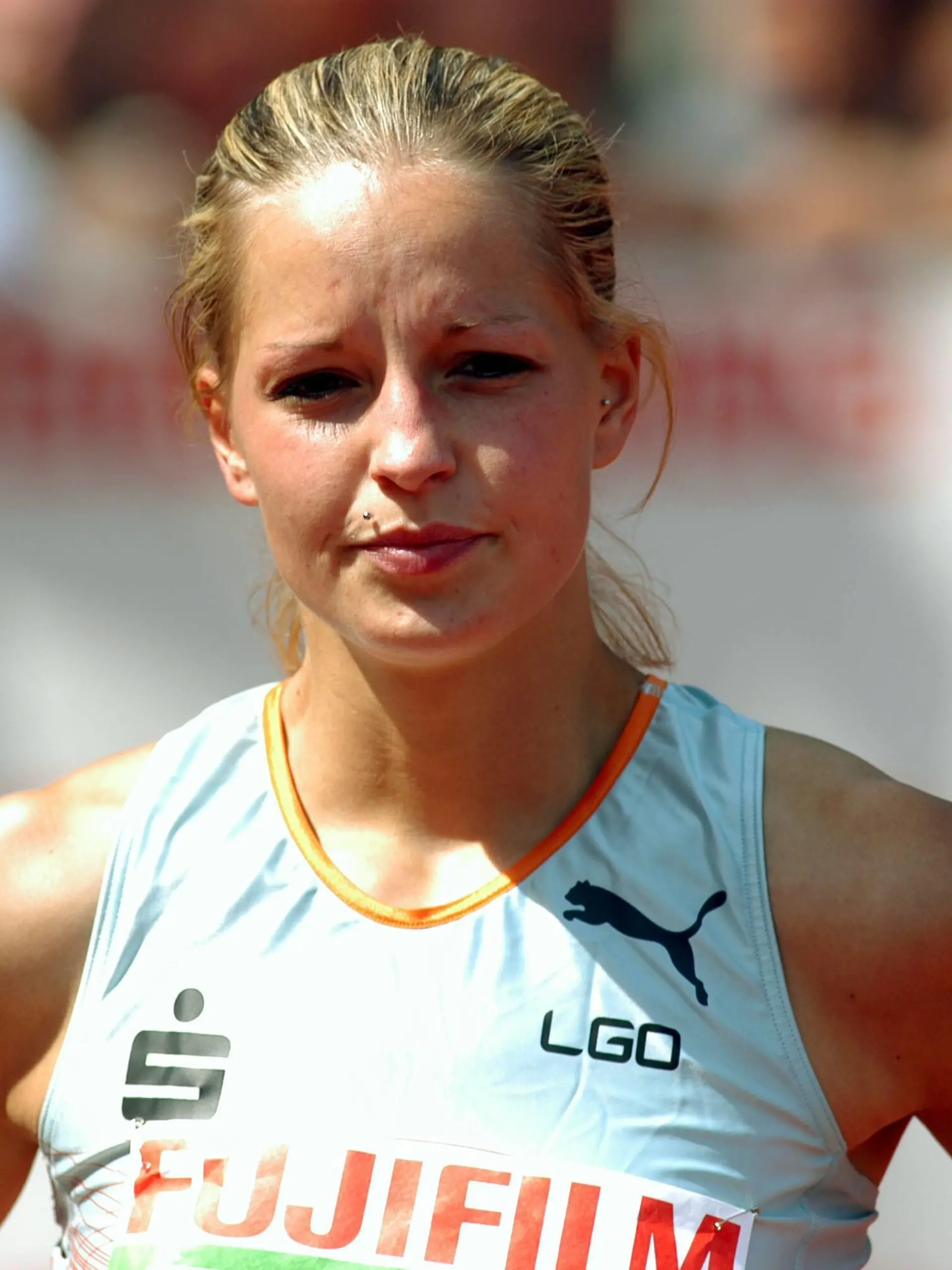 Bildnummer: 00847107  Datum: 15.06.2003  Copyright: imago/Weckelmann
Sina Schielke (LG Olympia Dortmund / Deutschland); Vdig, quer, close, 100m, 100 m, Meter, Sprint, Kurzstrecke, Sparkassen-DLV-Meeting 2003, Leichtathletikmeeting, Sportfest, Leichtathletiksportfest, Dortmund Leichtathletik Damen Einzel Deutschland Porträt Randmotiv Personen