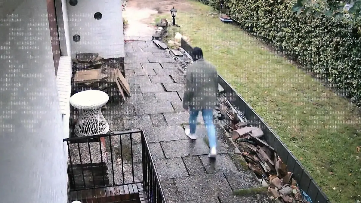 Stalking-Drama: Ex-Freundin terrorisiert Nachbarschaft und macht Paar das Leben zur Hölle Stalking-Terror: Ihr Albtraum wohnt direkt nebenan