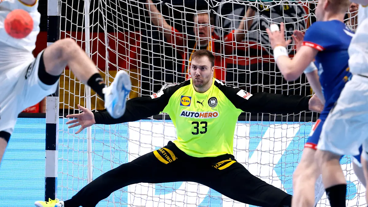 WOLFF Andreas Torwart Team Deutschland Handball Laenderspiel Deutschland-Island 30 : 31 am 07.01.2023 in Bremen *** WOLFF Andreas goalkeeper team Germany handball country match Germany Iceland 30 31 on 07 01 2023 in Bremen Copyright: xLacixPerenyix