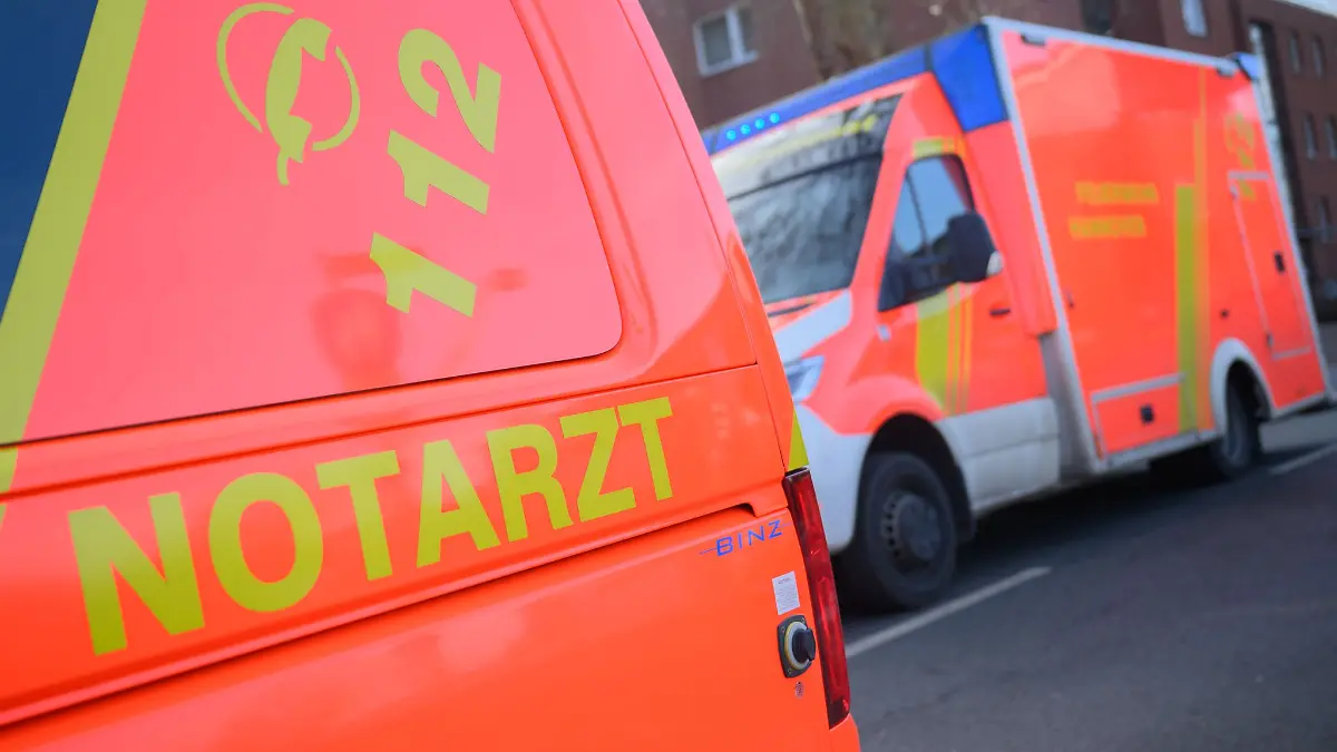 Zeugen beobachteten den Unfall in Hecklingen. (Symbolbild)