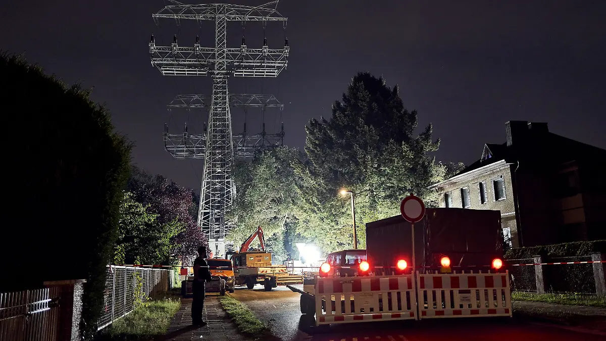 Noch immer sind rund 20.000 Haushalte im Berliner Südosten ohne Strom.