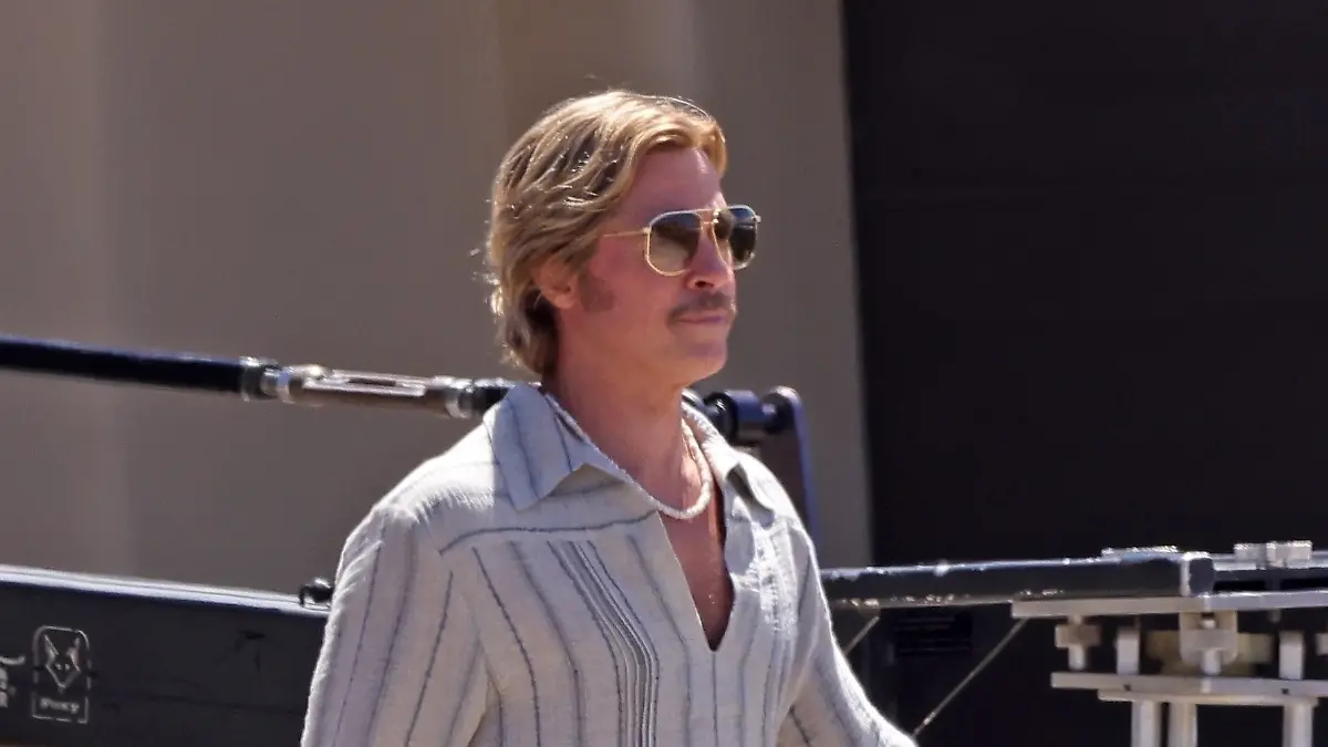 Brad Pitt bei Dreharbeiten in Malibu abgelichtet