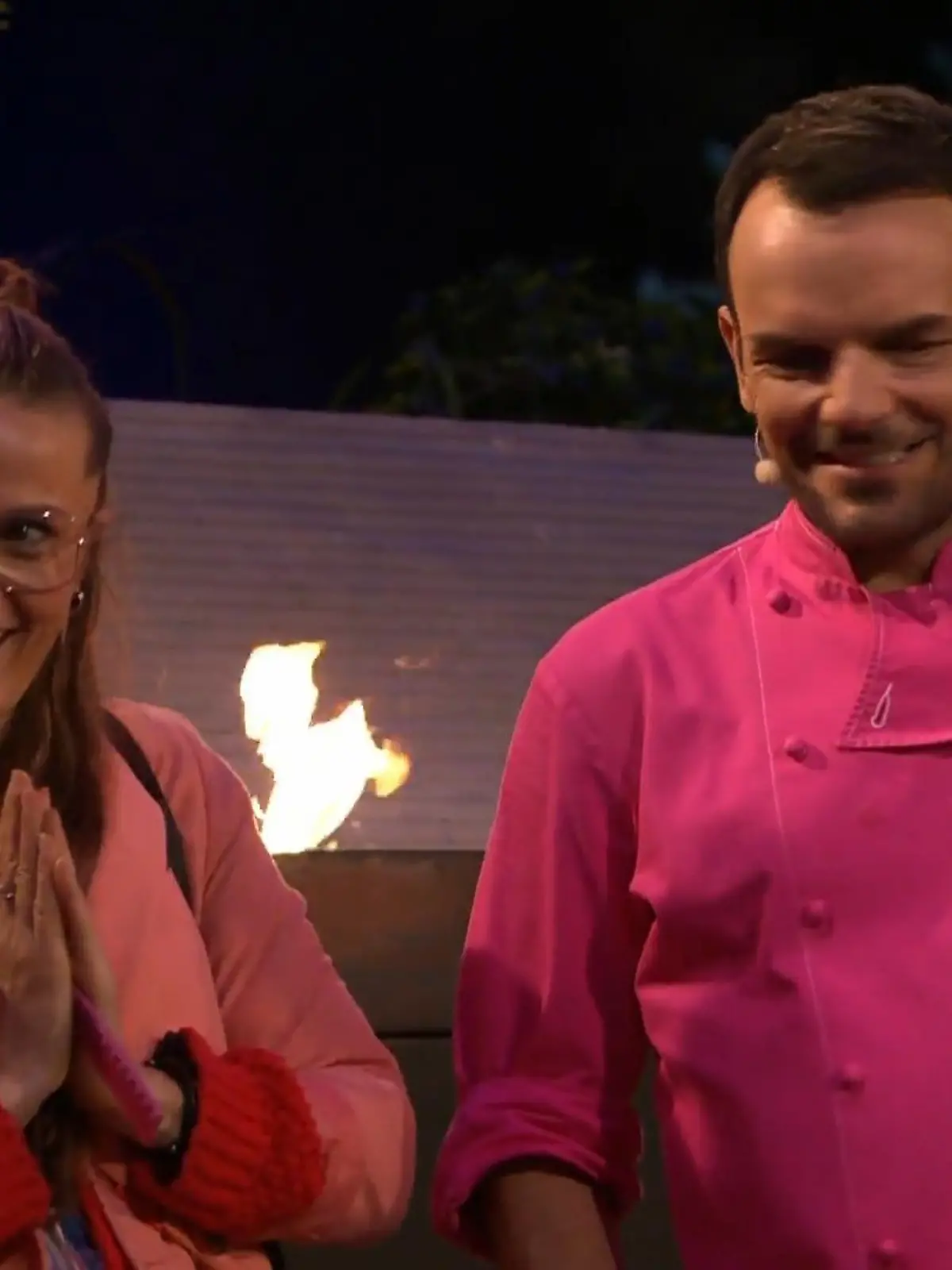 Bild zu: "Diese Frau macht Steffen Henssler so schön"