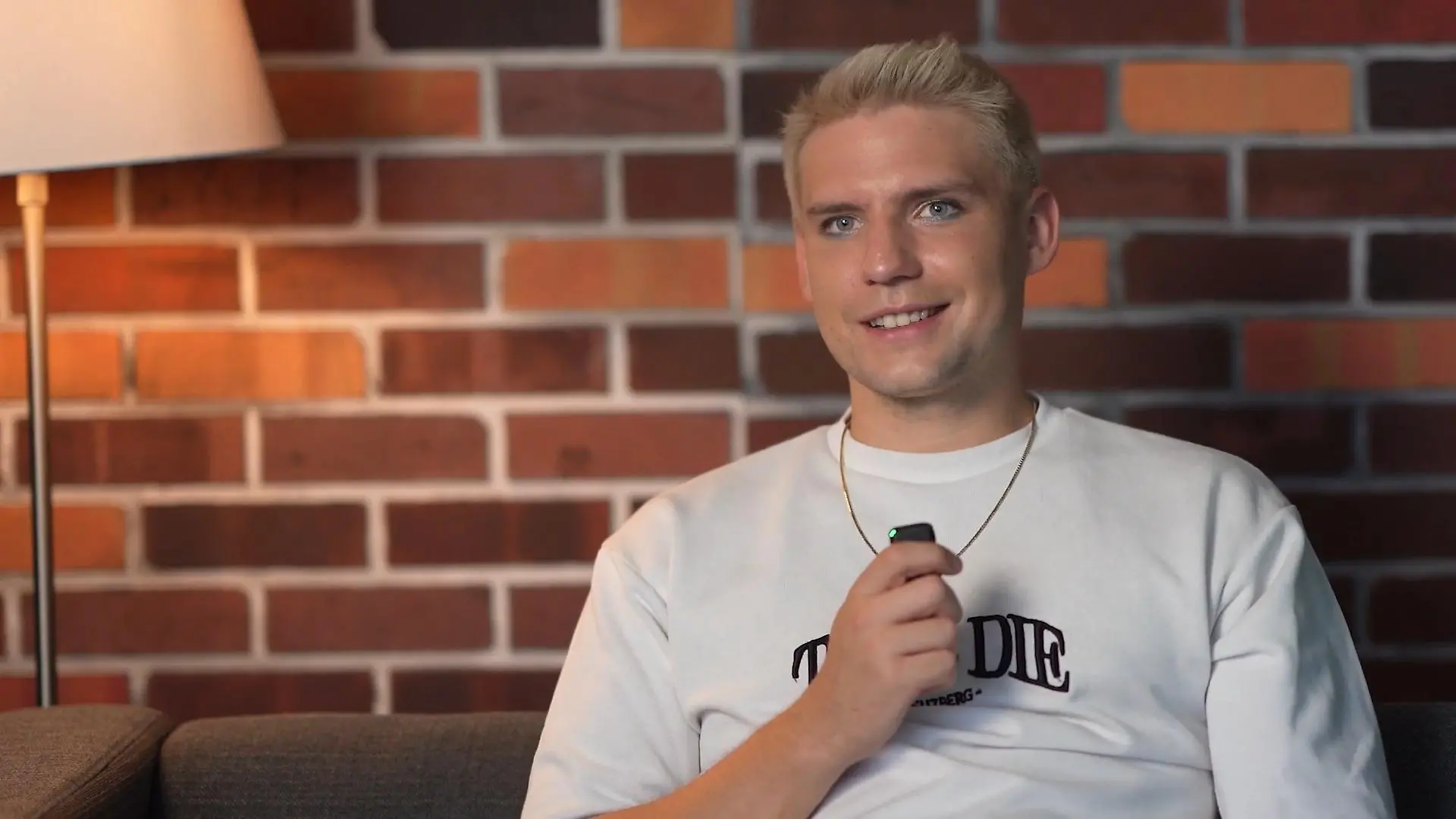 GZSZ-Star Lennart Borchert verrät, wie es mit Moritz und Robin weitergeht Sind sie das neue Traumpaar?