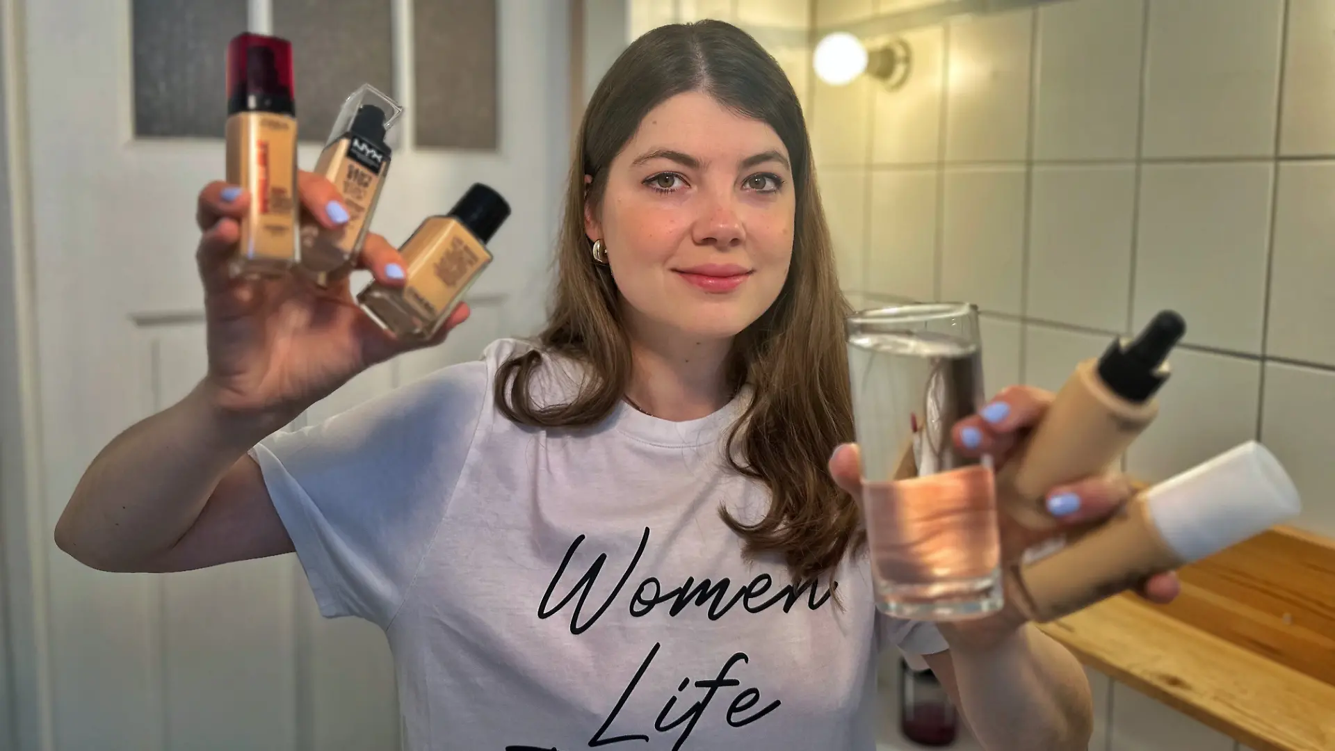 Fünf wasserfeste Make-ups im RTL-Test. 