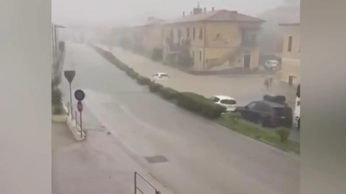 Nach Starkregen in der Toskana! Land Unter auf Urlaubsinsel Elba Weitere Unwetter sollen folgen