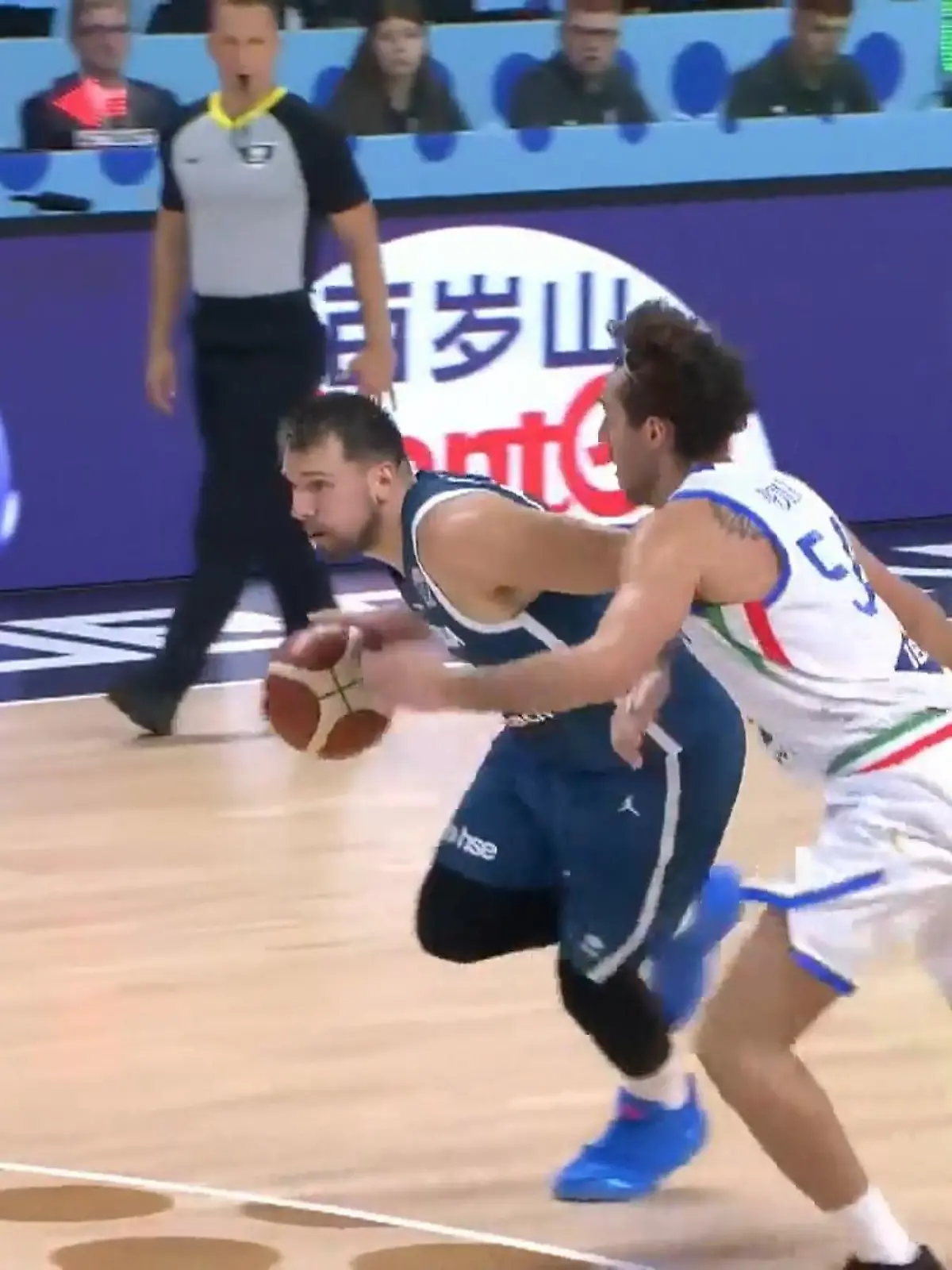 Bild zu: "So wollen Deutschlands Basketballer Slowenen-Superstar Luka Doncic stoppen"