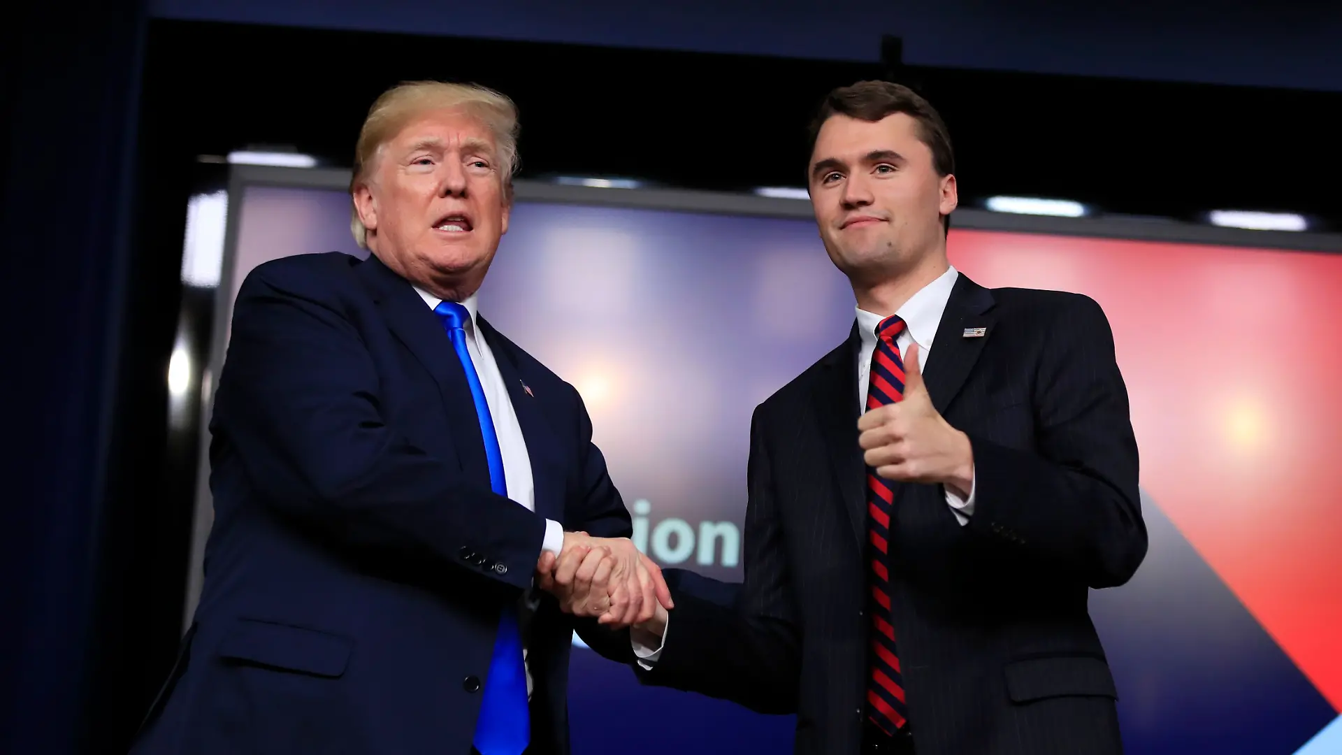 Der rechtskonservative US-Podcaster und Trump-Verbündeter Kirk ist bei einer Veranstaltung an einer Universität im westlichen US-Bundesstaat Utah niedergeschossen worden. 