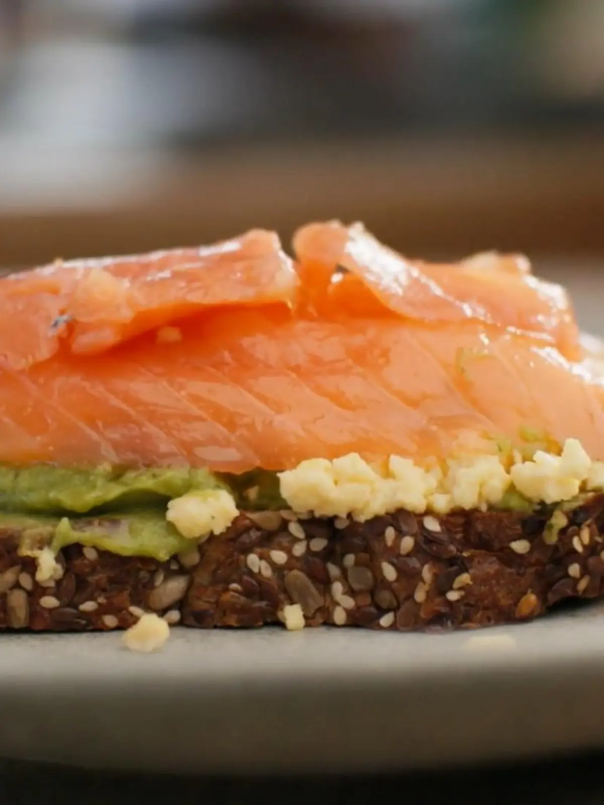 Bild zu: "Lecker Lachs! Was ihr über den beliebtesten Fisch der Deutschen wissen müsst"