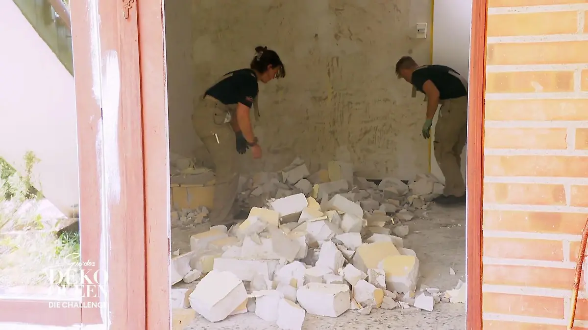 Die Challenge läuft auf Hochtouren Die Helfer ackern