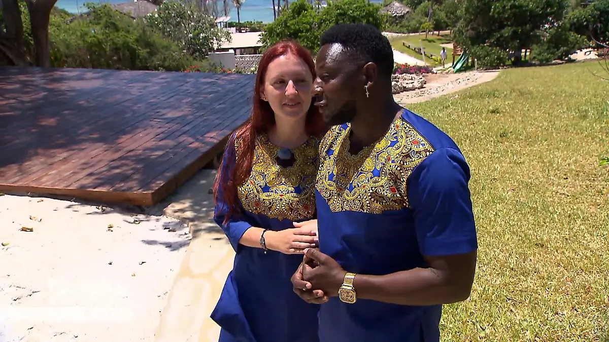 Bekommt Carina den Segen von Rodgers Eltern? Kenianische Hochzeit