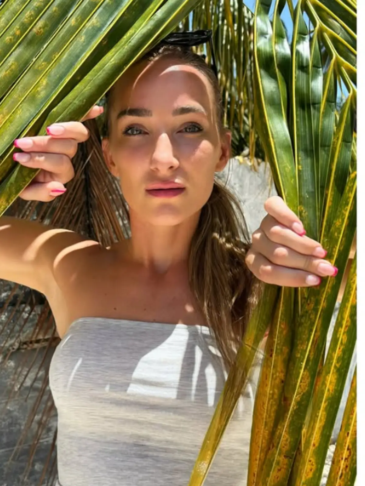 Bild zu: "Für Ex-Bachelor-Kandidatin geht’s jetzt um Parcours statt Rosen!"
