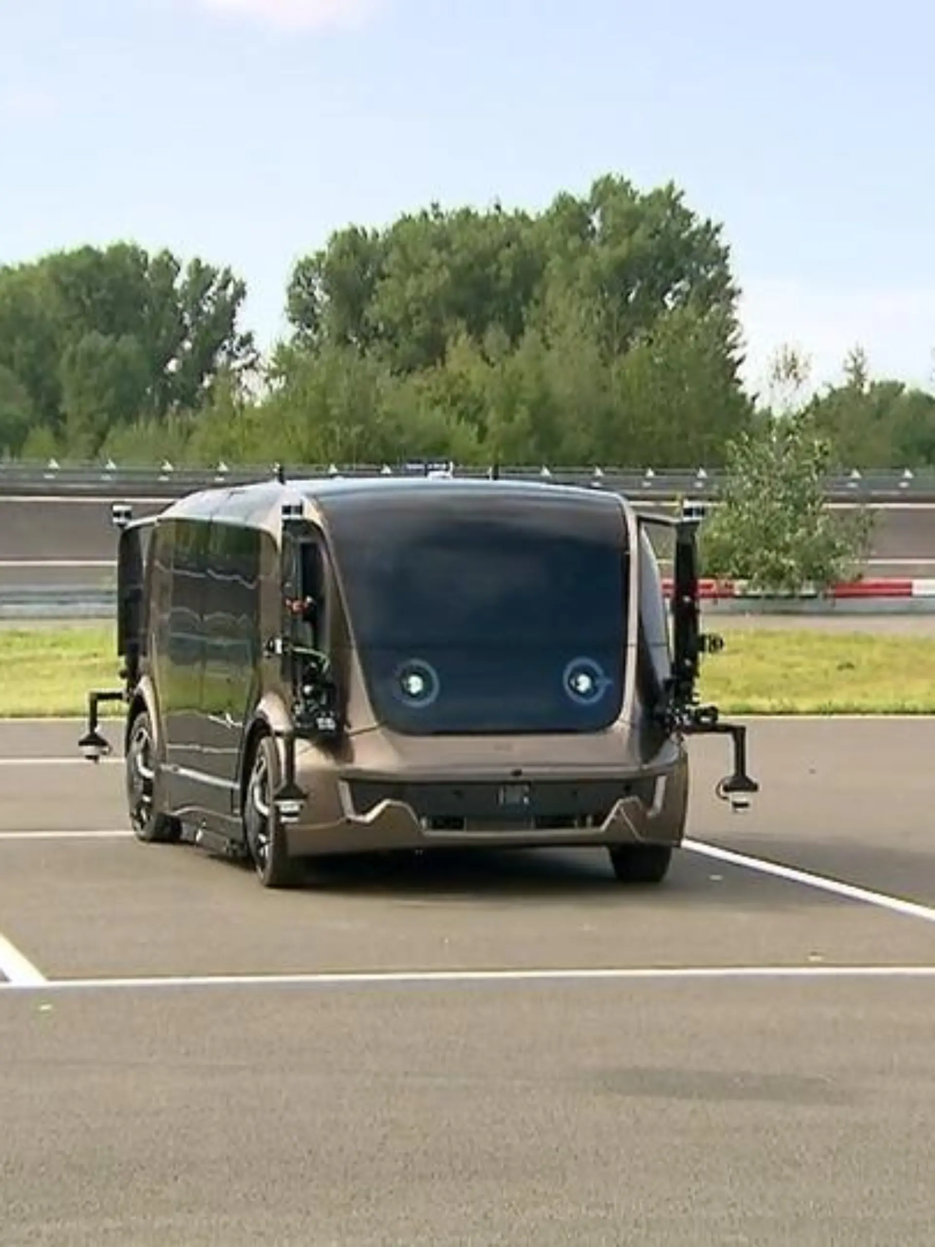 Bild zu: "Mobilität der Zukunft - intelligent, vernetzt und barrierefrei"