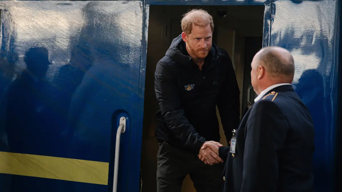 Prinz Harry ist mit dem Zug in die Ukraine gereist