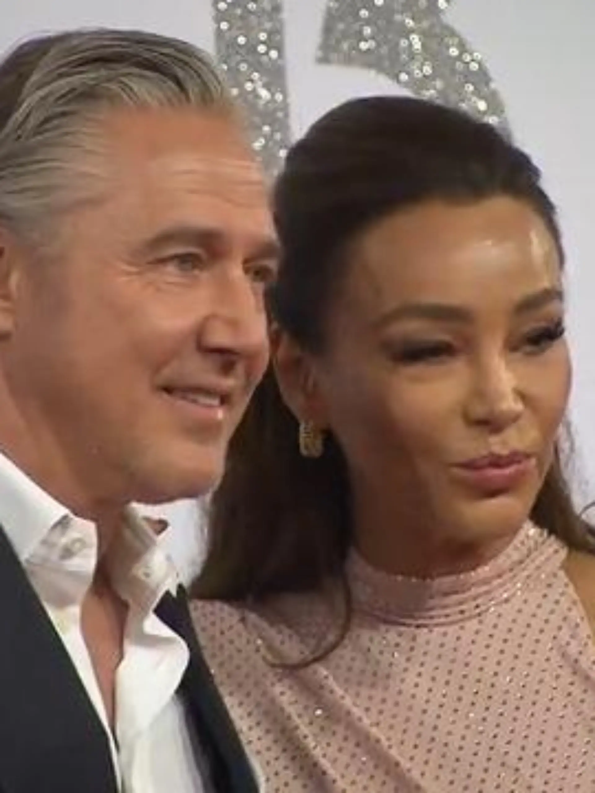 Bild zu: "Warum Verona Pooth jetzt mit ihrem Sohn in Dubai lebt"