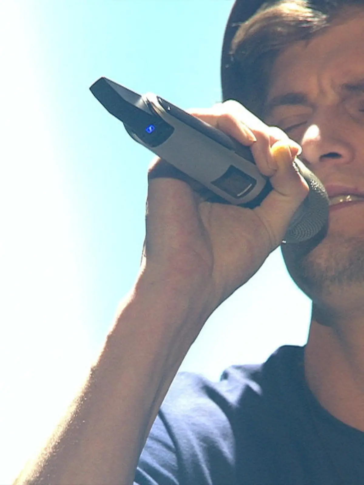 Bild zu: "Andreas Hruska berührt die Jury mit "Keine ist wie du""