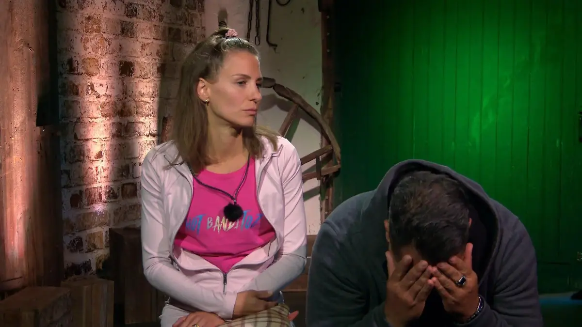 Macho Silva Gonzalez bricht in Tränen aus Spoiler auf Sommerhaus-Folge 2