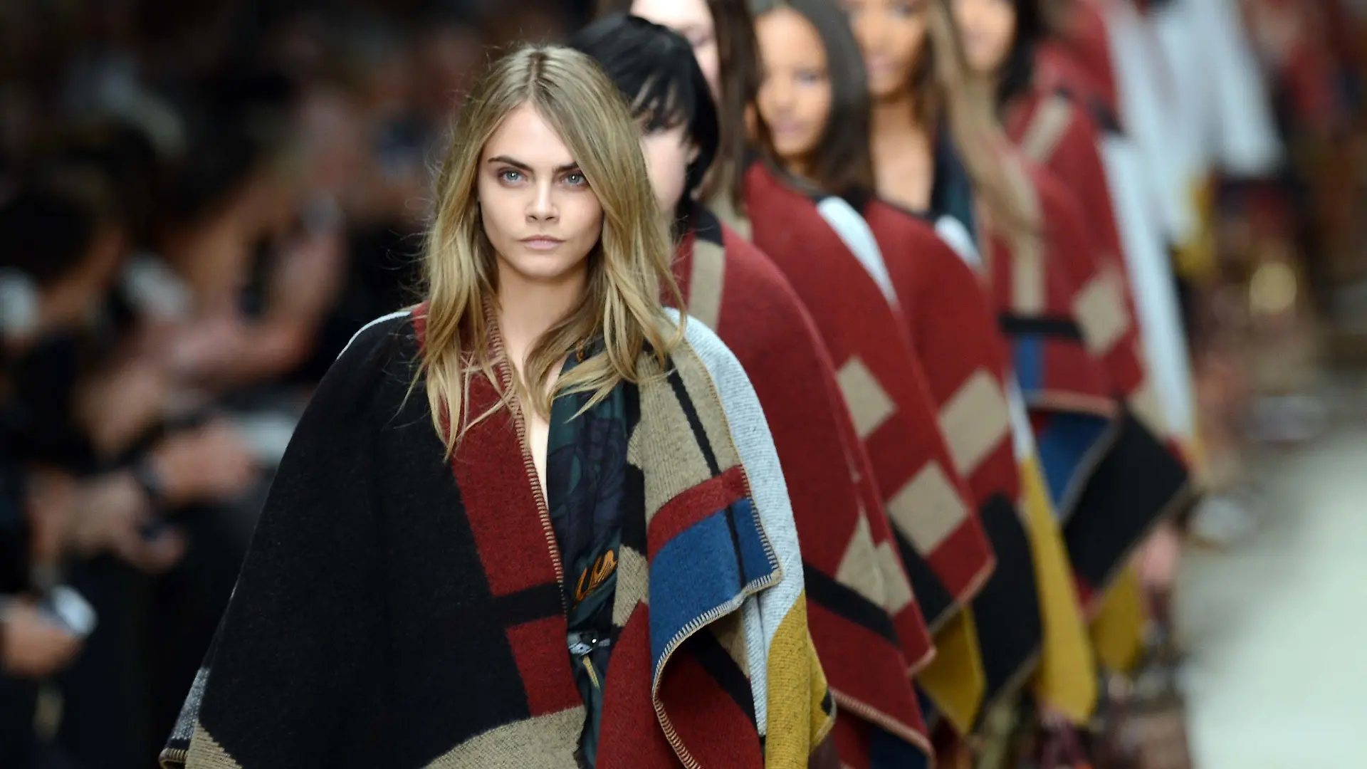 Feb. 17, 2014 - London, England, United Kingdom - Cara Delevingne closes the Burberry Prorsum show at London Fashion Week A/W 14, Monday, 17th February 2014. Picture by Stephen Lock / i-Images