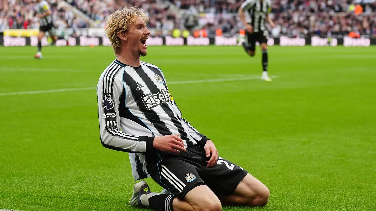 Bejubelt seinen ersten Treffer in der Premier League: Nick Woltemade.