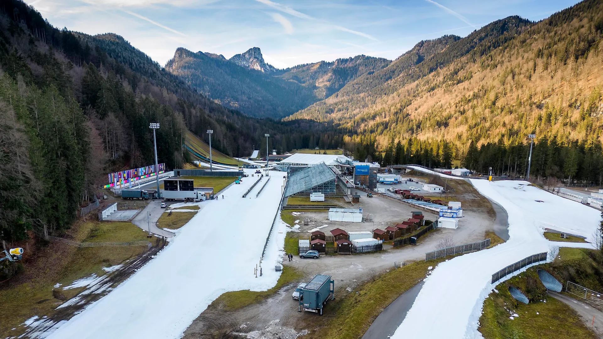 Sport Bilder des Tages BIATHLON - WC Vorbereitung Chiemgau Arena am 06.01.2023 während den letzten Vorbereitungen zum bevorstehenden IBU Biathlon World Cup , Ruhpolding, Bayern, Deutschland - Foto: ERNST WUKITS - *** BIATHLON WC preparation Chiemgau Arena on 06 01 2023 during the final preparations for the upcoming IBU Biathlon World Cup , Ruhpolding, Bavaria, Germany photo ERNST WUKITS