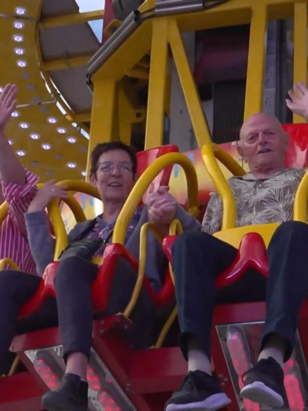 Bild zu: "Gerhard Haake (98) erfüllt sich Lebenstraum"